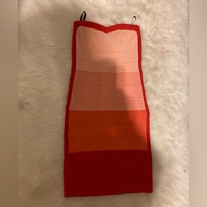Mini bodycon block color dress..